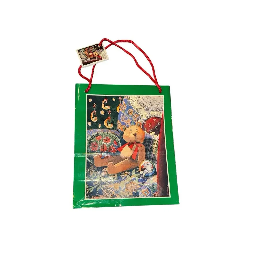 Mixed Gift Bags & Wrapping Paper Lot Birthday Holiday Teddy Bear Paper Crafts‎